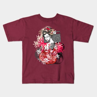 GEISHA BOOMBOX BLOOM Kids T-Shirt